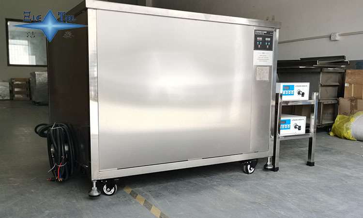 超聲波清洗機清洗軸承時應使用哪種油？—專業(yè)選擇與操作指南